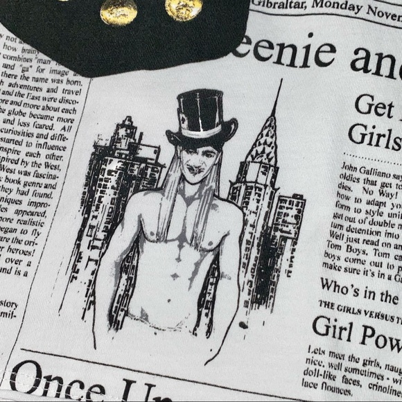 M VTG John Galliano Dior Newspaper Gazette Military Trompe L’oeil Tee Shirt - Picture 8 of 11